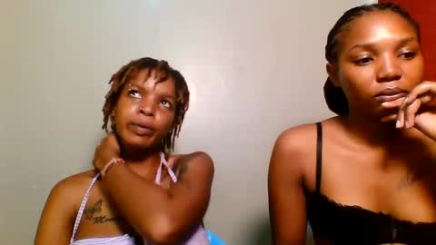 Snapshot of sweetz_candice chatting on 06-06-26, 12:54 sweetz_candice online show from 06-06-26, 12:54