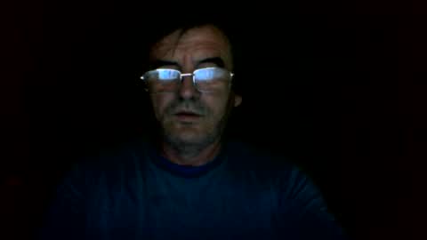 Snapshot of swergiu333 chatting on 06-02-26, 04:36 Raymond online show from 06-02-26, 04:36