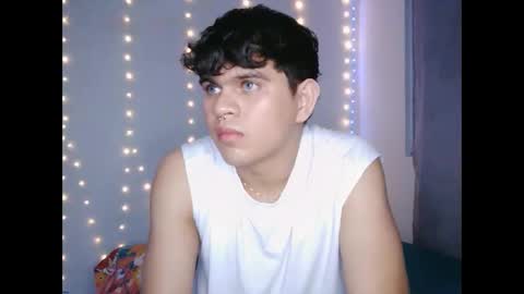 Snapshot of swetty_diamon chatting on 11-11-25, 04:45 swetty_diamon online show from 11-11-25, 04:45