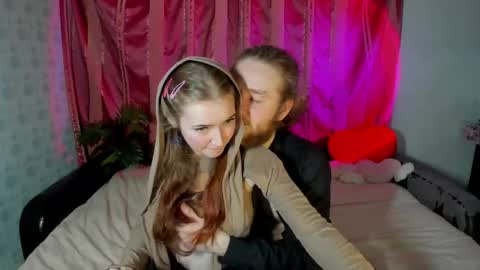 Snapshot of swiity_room_ chatting on 04-21-26, 04:34 Slavik Vikulik online show from 04-21-26, 04:34