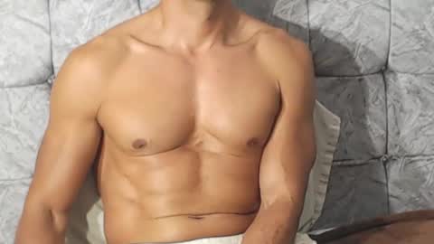    ------- Hi Im Willy  follow me do not forget to put the thumb up  online show from 11-18-25, 11:59