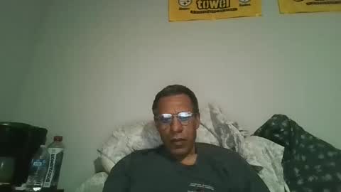 swimmerbod2495 online show from 02-03-26, 06:40