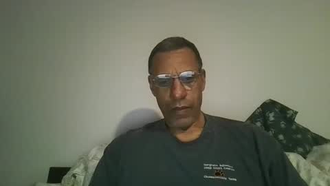 swimmerbod2495 online show from 02-14-26, 11:56