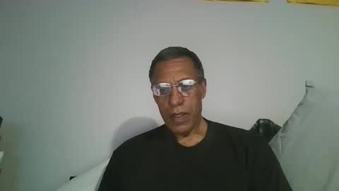 swimmerbod2495 online show from 04-22-26, 02:25