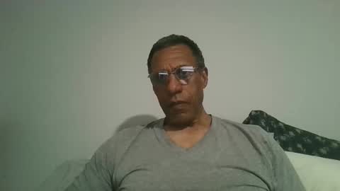 Snapshot of swimmerbod2495 chatting on 04-27-26, 02:09 swimmerbod2495 online show from 04-27-26, 02:09
