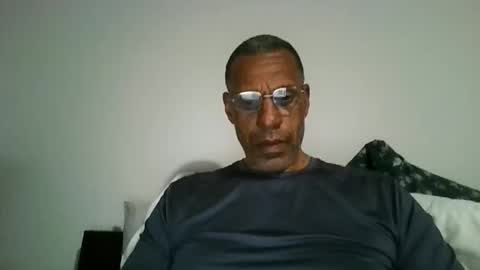 Snapshot of swimmerbod2495 chatting on 05-22-26, 01:57 swimmerbod2495 online show from 05-22-26, 01:57