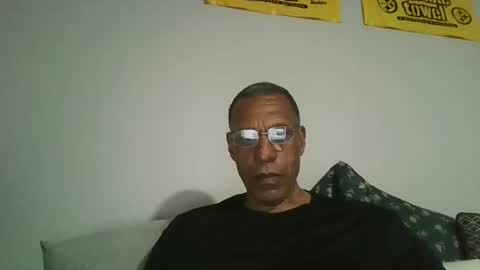 Snapshot of swimmerbod2495 chatting on 05-29-26, 01:58 swimmerbod2495 online show from 05-29-26, 01:58