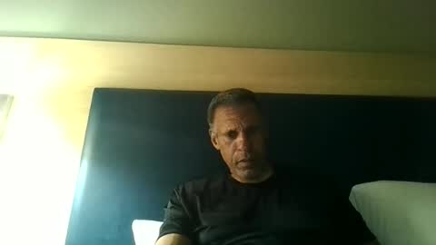 Snapshot of swimmerbod2495 chatting on 06-26-26, 05:56 swimmerbod2495 online show from 06-26-26, 05:56