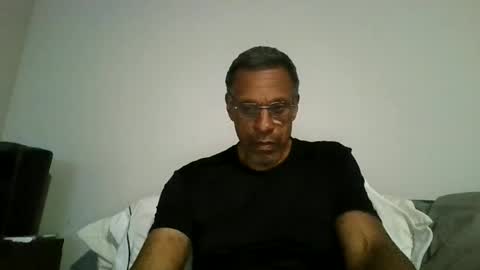 Snapshot of swimmerbod2495 chatting on 06-29-26, 02:18 swimmerbod2495 online show from 06-29-26, 02:18