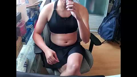 swimsuitloves online show from 11-02-25, 01:08