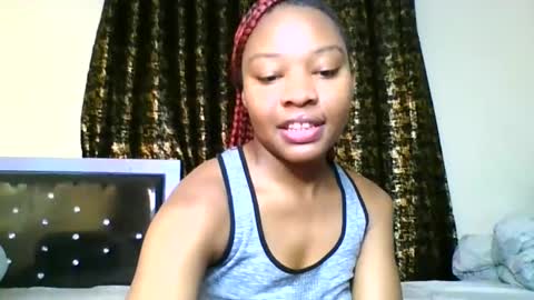 Snapshot of swit_candy chatting on 04-26-26, 01:58 Candy online show from 04-26-26, 01:58