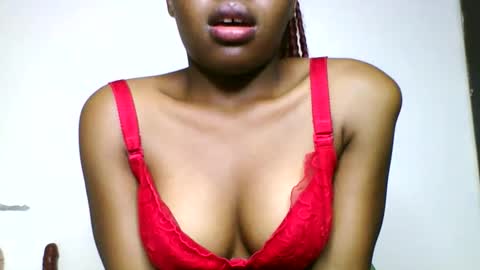 Snapshot of swit_candy chatting on 05-06-26, 12:43 Candy online show from 05-06-26, 12:43