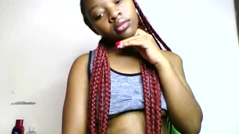 Snapshot of swit_candy chatting on 05-14-26, 05:47 Candy online show from 05-14-26, 05:47