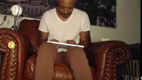 Snapshot of swolebbc chatting on 10-23-25, 05:18 The DickGod online show from 10-23-25, 05:18