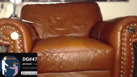 Snapshot of swolebbc chatting on 10-30-25, 05:57 The DickGod online show from 10-30-25, 05:57