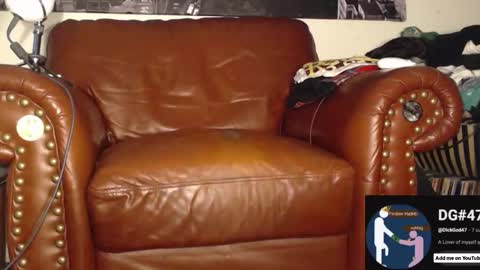 Snapshot of swolebbc chatting on 11-05-25, 01:11 The DickGod online show from 11-05-25, 01:11