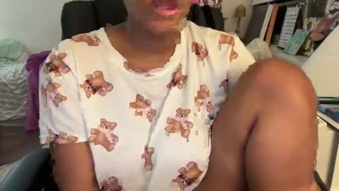 SxckADelilah online show from 10-17-25, 03:42