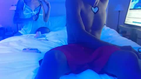 sxncndy online show from 11-17-25, 02:45