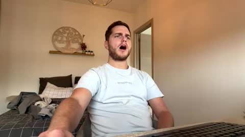 syl092 online show from 04-15-26, 03:52