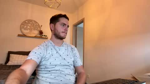 syl092 online show from 04-17-26, 06:11