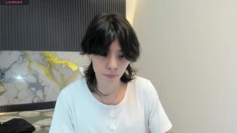 Snapshot of sylasfrost chatting on 11-19-25, 07:36 sylasfrost online show from 11-19-25, 07:36