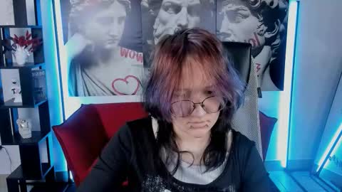 syllviareed online show from 01-16-26, 10:08