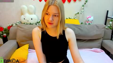 Sylvia online show from 02-22-26, 11:36