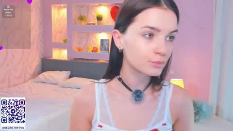 Eva online show from 11-12-25, 07:13