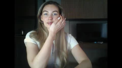 Snapshot of syrami chatting on 02-21-26, 07:20 syrami online show from 02-21-26, 07:20