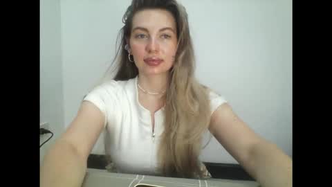 Snapshot of syrami chatting on 02-25-26, 04:27 syrami online show from 02-25-26, 04:27