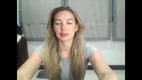 Snapshot of syrami chatting on 02-27-26, 10:37 syrami online show from 02-27-26, 10:37