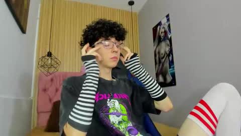 Snapshot of syriussz chatting on 02-05-26, 07:51 Syriussz online show from 02-05-26, 07:51