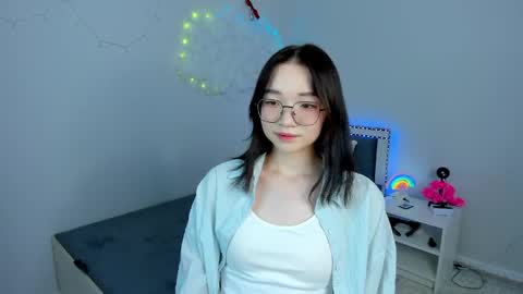 Snapshot of syuri_sun chatting on 06-02-26, 02:52 Yuki online show from 06-02-26, 02:52