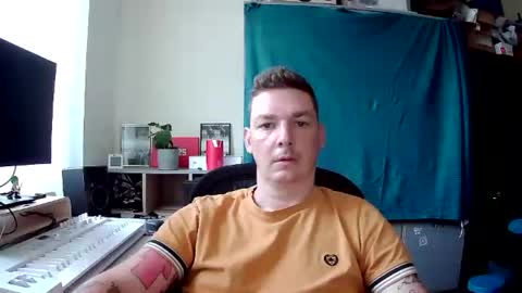 Snapshot of szjohn576 chatting on 07-21-26, 06:49 szjohn576 online show from 07-21-26, 06:49