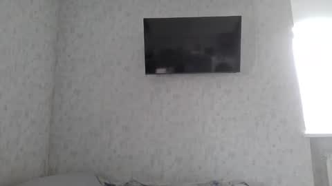 Den online show from 04-24-26, 05:32