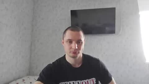 Snapshot of t30t chatting on 05-08-26, 05:35 Den online show from 05-08-26, 05:35
