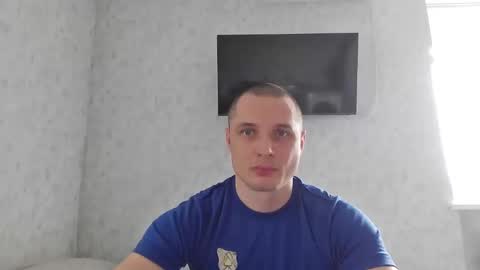 Snapshot of t30t chatting on 06-04-26, 12:00 Den online show from 06-04-26, 12:00