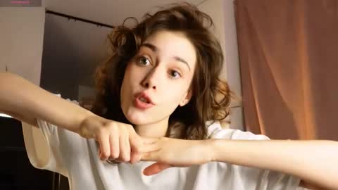 Heeey im Helena3 -- fav555100333 -- pvts only premium and after my public show 3 online show from 11-15-25, 01:18