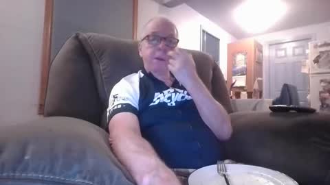 tacrunner66_ online show from 02-08-26, 03:43