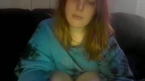 Snapshot of tacyluxe chatting on 05-16-26, 05:26 tacyluxe online show from 05-16-26, 05:26