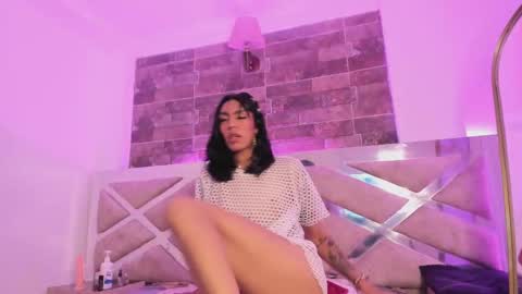 tahhlia taylor online show from 09-25-25, 09:18