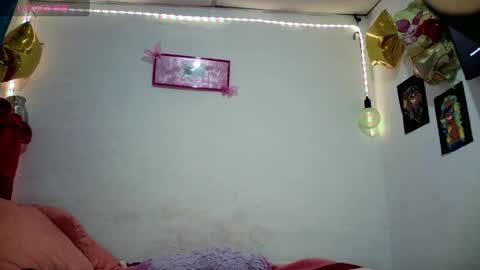 Snapshot of tahira_1 chatting on 03-12-25, 09:55 3 online show from 03-12-25, 09:55