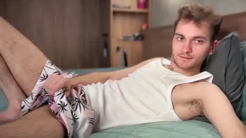 Alex online show from 02-25-26, 06:34