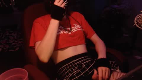 Lilly online show from 03-22-26, 04:38