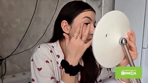 Lisss online show from 02-18-26, 12:12