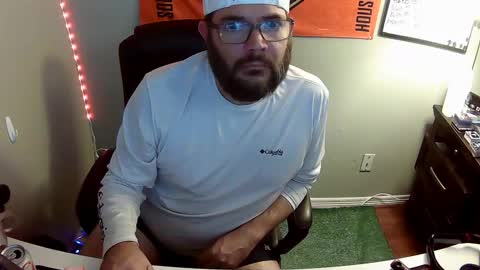 TaintNuzzler online show from 09-14-25, 11:26