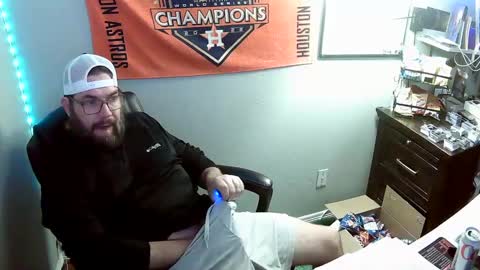 TaintNuzzler online show from 09-21-25, 09:11