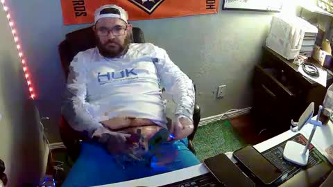 TaintNuzzler online show from 10-05-25, 08:12