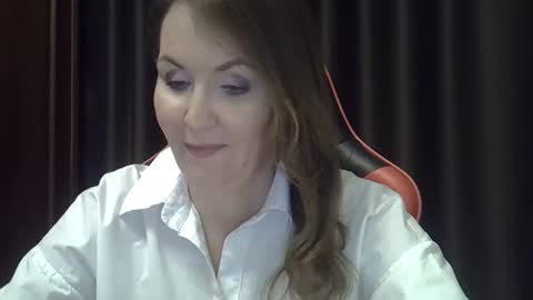 taisialucky77 online show from 10-21-25, 05:24