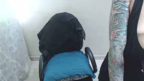 Snapshot of taissa_farmigga_vera chatting on 10-13-25, 09:37 Juli online show from 10-13-25, 09:37